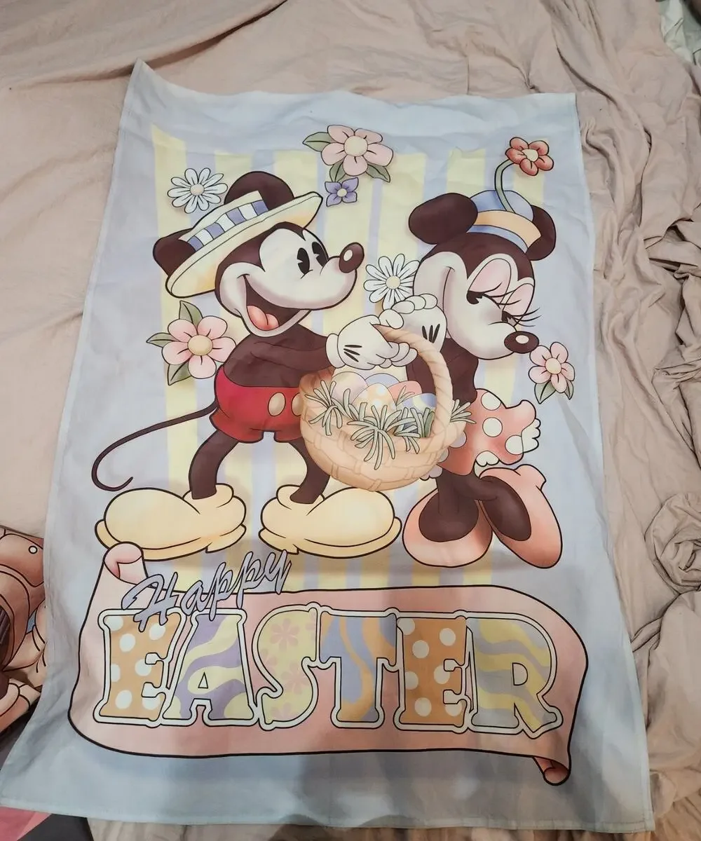 Disneys Hamilton Collection~”Happy Easter” Mickey & Minnie~28”X40”